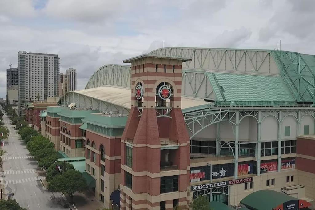 U4 Penthouse Downtown Houston Daire Dış mekan fotoğraf